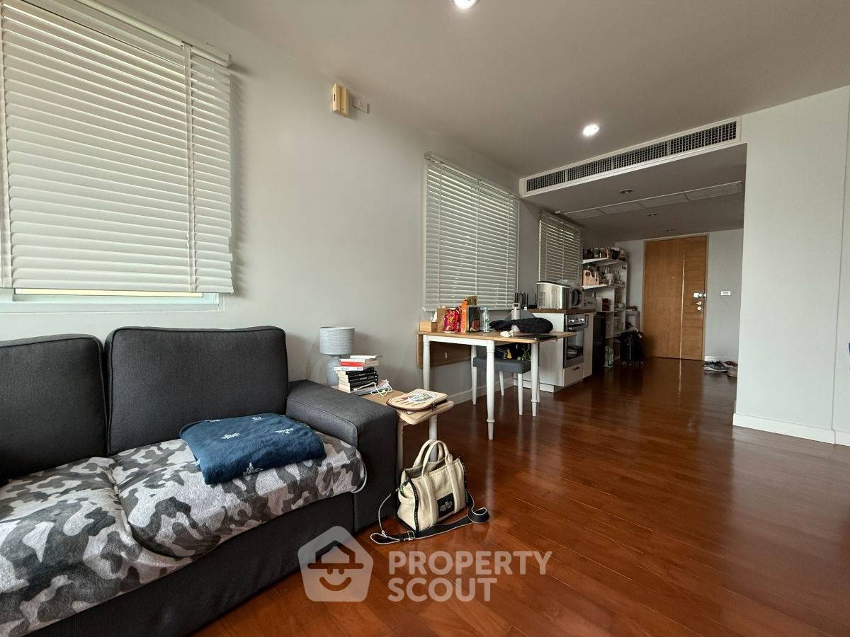 picture 2-BR Condo at Baan Siri Silom near BTS Surasak (ID 2573659) - 5/10