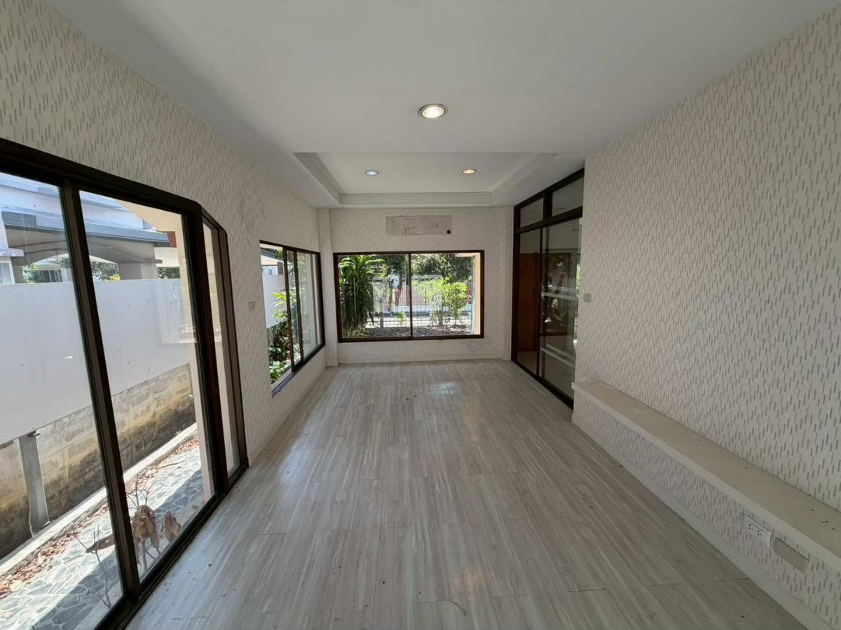 รูป ขายบ้านเดี่ยวตามสภาพ : หมู่บ้านเพลสแอนด์พาร์ค ประชาอุทิศ 90 ขนาดที่ดิน 70.1 ตารางวา 4 ห้องนอน 2 ห้องน้ำ - รูปที่ 15/21