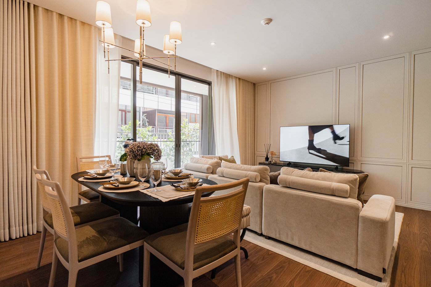 picture via 61 2 bedrooms, for sale - 14/18