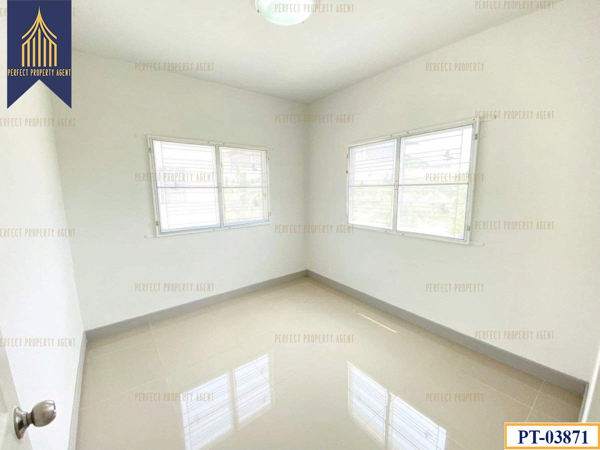 รูป ขาย ทาวน์เฮ้าส์ 2 ชั้น หมู่บ้านนิรันดร์วิลล์ 12 รีโนเวทพร้อมอยู่ เดินทางสะดวก ใกล้สนามบินสุวรรณภูมิ - รูปที่ 20/21
