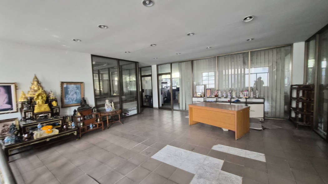 รูป ขายโรงงานพร้อมใบ รง.4 ทำเลทอง เลียบด่วนรามอินทรา-ลาดพร้าว 87 - รูปที่ 5/12