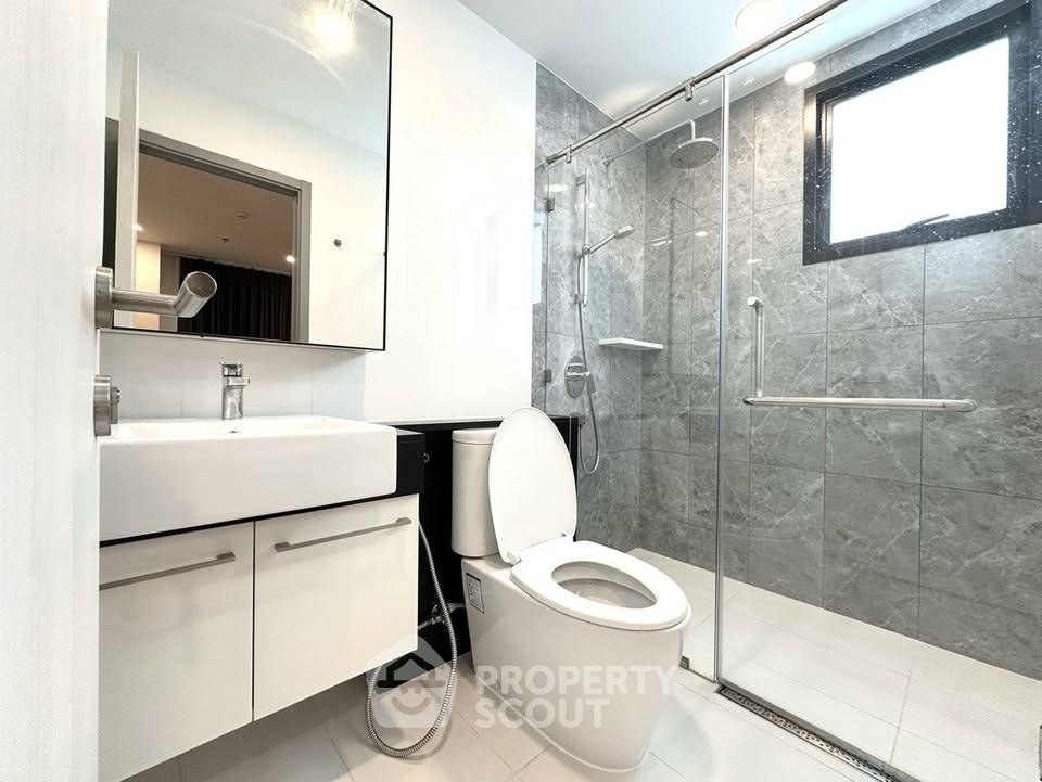 picture 2-BR Condo at Supalai Lite Thaphra-Wongwian Yai near MRT Tha Phra (ID 3010069) - 17/33