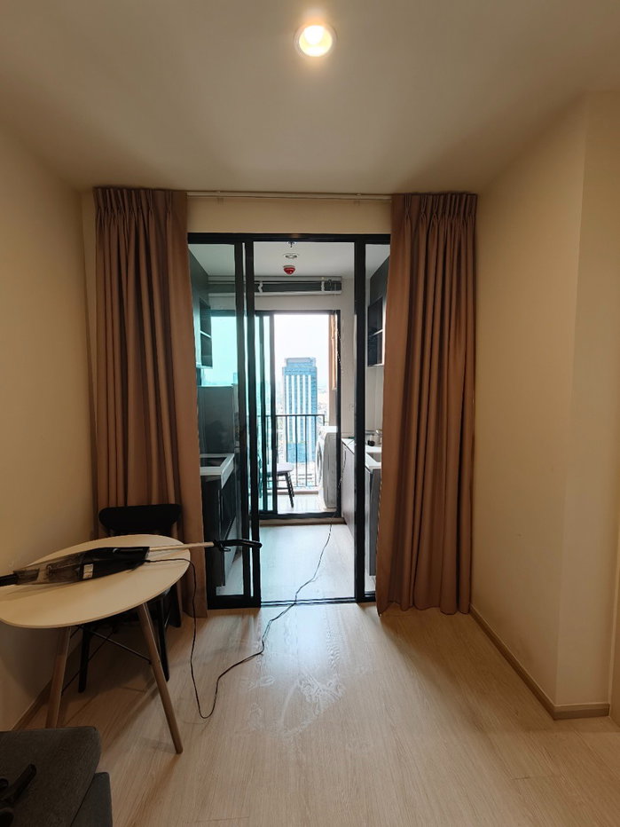 รูป [For Rent] Nue Noble Ratchada-Ladprao | 1 ห้องนอน 1 ห้องน้ำ *พร้อมเข้าอยู่ สนใจติดต่อ Line @280ptgmm - รูปที่ 1/8