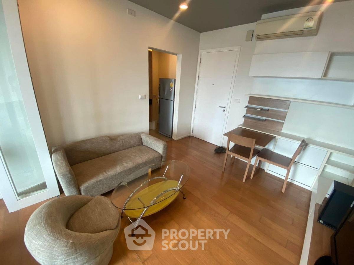 picture 2-BR Condo at Life Sukhumvit 48 near BTS Phra Khanong (ID 2616032) - 7/9