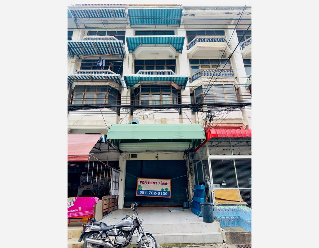 รูป Call : 081-782-6139 ให้เช่า อาคารพาณิชย์ 5 ชั้นครึ่ง 20 ตารางวา 4 ห้องนอน 3 ห้องน้ำ ประชาราษฎร์บำเพ็ญ ซอย 9 เขตห้วยขวาง - รูปที่ 1/3