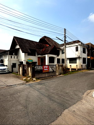 บ้านเดี่ยว เมืองเชียงใหม่ เชียงใหม่ : ขายบ้าน ทำเลแม่เหียะ 2.4 ล้าน ด่วน
