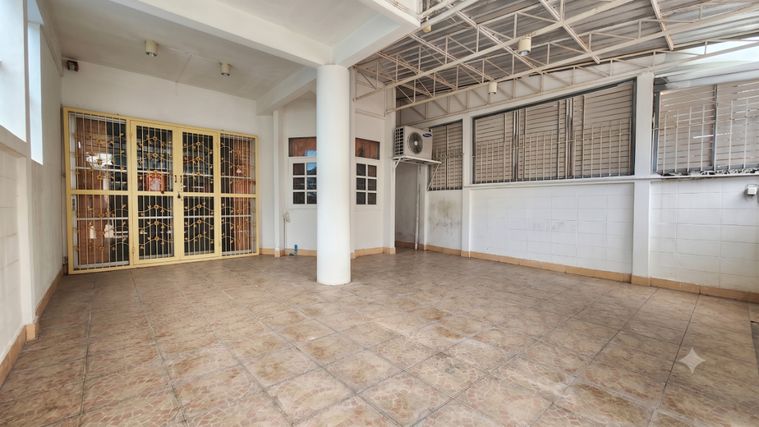 ขายทาวน์โฮม 3 ห้องนอน 200 ตร.ม. 31 ตร.ว. เขตยานนาวา