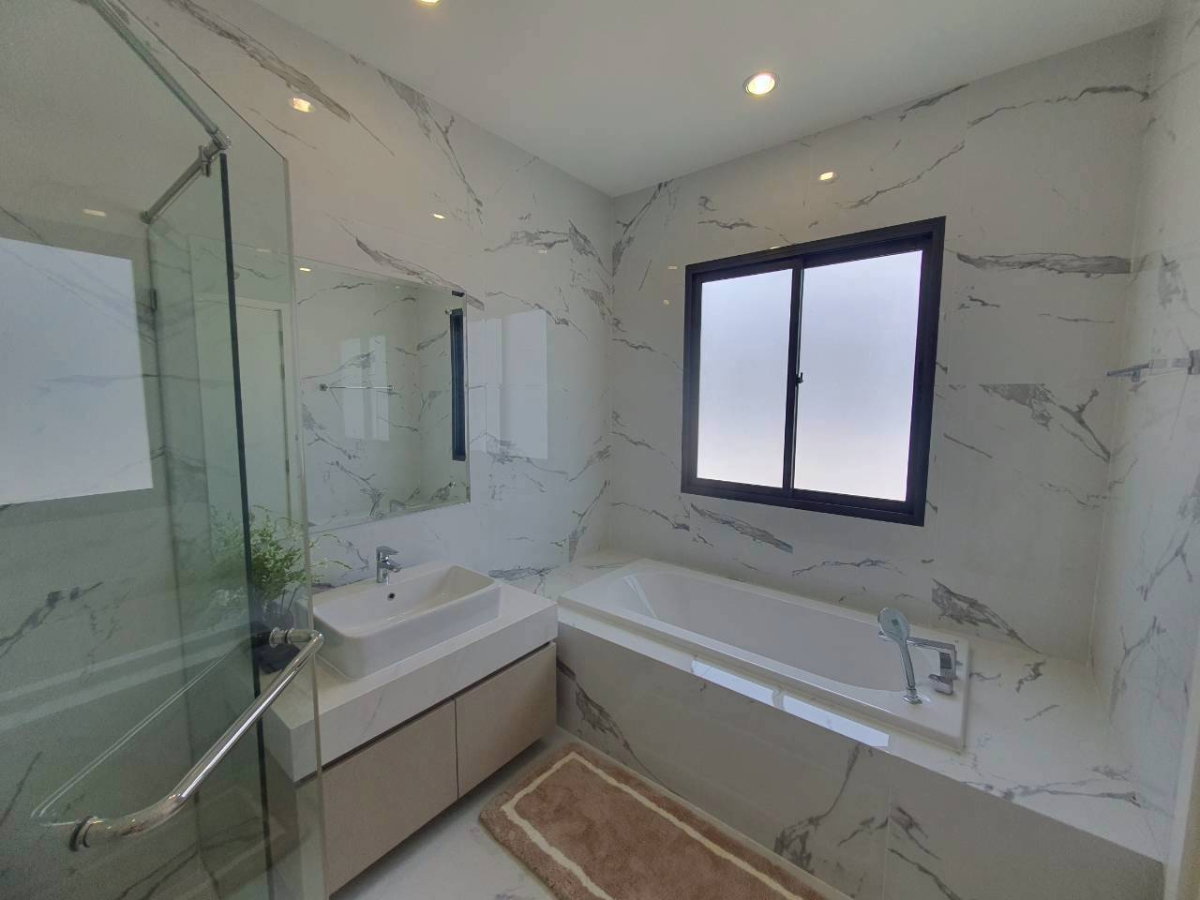 รูป ขายบ้านเดี่ยว ชีวารมย์ นครอินทร์ 66 ตร.ว. บิวท์อิน Modern Luxury ทั้งหลัง ใกล้ Central Westville - รูปที่ 12/12