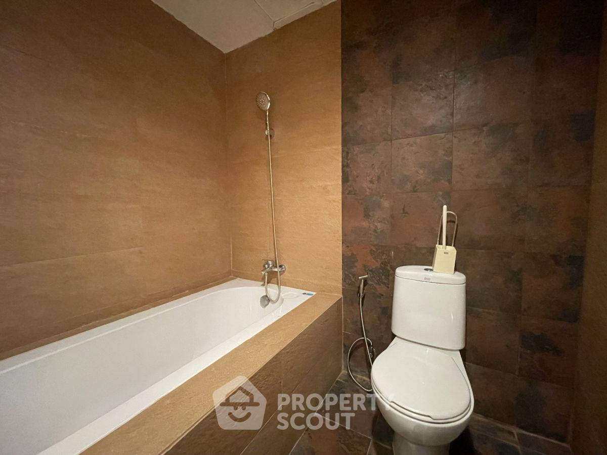 picture 3-BR Condo at Wittayu Complex near BTS Phloen Chit (ID 2573675) - 20/26