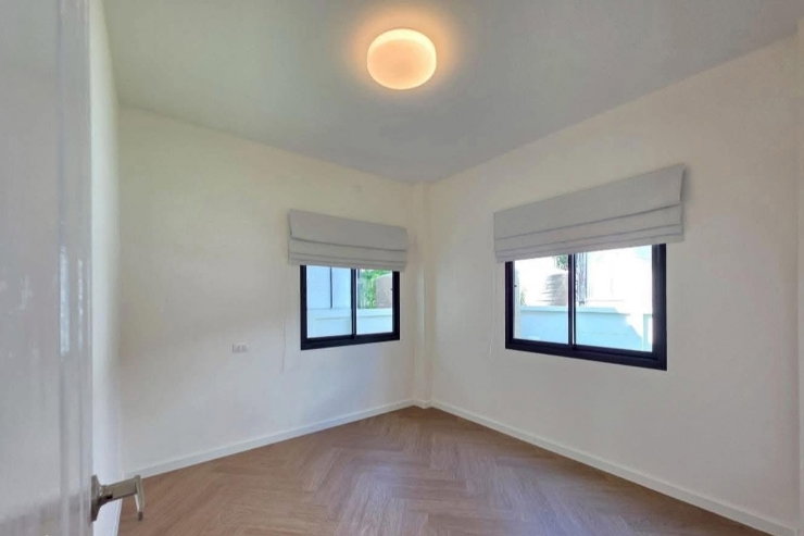 รูป ขายด่วน !! บ้านรีโนเวทใหม่ (บ้านฟ้าปิยรมย์) - รูปที่ 20/28