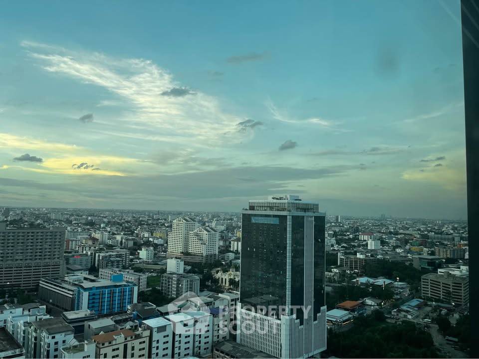 รูป คอนโด 1 ห้องนอน ชั้น 28 ขนาด 32 ตร.ม. ไลฟ์ รัชดาภิเษก ใกล้ MRT ห้วยขวาง 400 ม. (ID 3010449) - รูปที่ 13/22