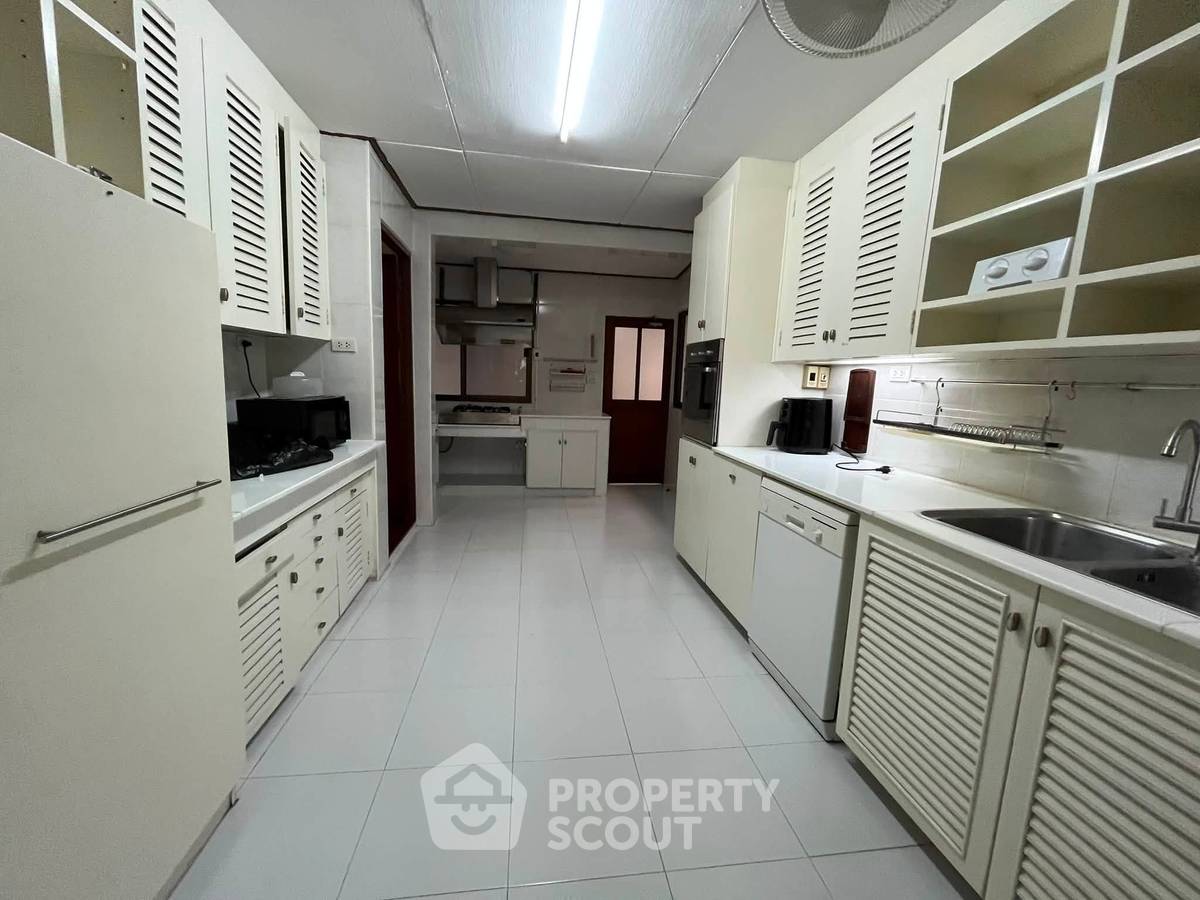 picture 5-BR House in Suan Luang (ID 3010959) - 16/32
