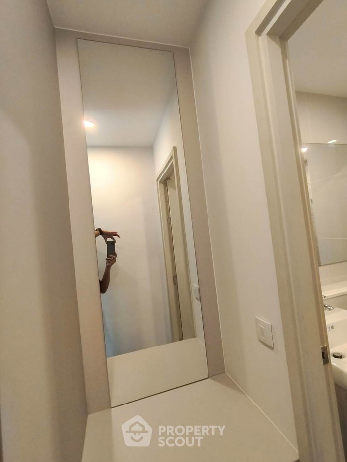 รูป คอนโด 2-ห้องนอน ที่ ไลฟ์ พระราม 4 - อโศก ใกล้ MRT ศูนย์การประชุมแห่งชาติสิริกิติ์ (ID 3013654) - รูปที่ 3/7