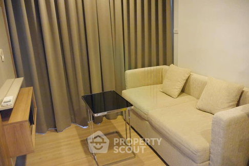 คอนโด 1-ห้องนอน ที่ ริธึ่ม สาทร ใกล้ BTS สะพานตากสิน (ID 2697213)
