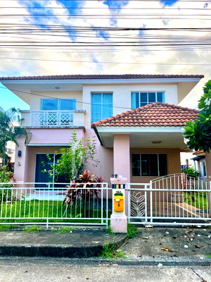 เช่าบ้านเดี่ยว เชียงใหม่ : 🏡 ให้เช่าบ้านเดี่ยว มีพื้นที่สนามหญ้า ในโครงการคุณภาพ ความปลอดภัยสูง พร้อมเฟอร์ ทำเลดีมาก เดินทางสะดวก ใกล้รวมโชค มีโชคพลาซ่า โลตัส และอื่นๆอีกมากมาย