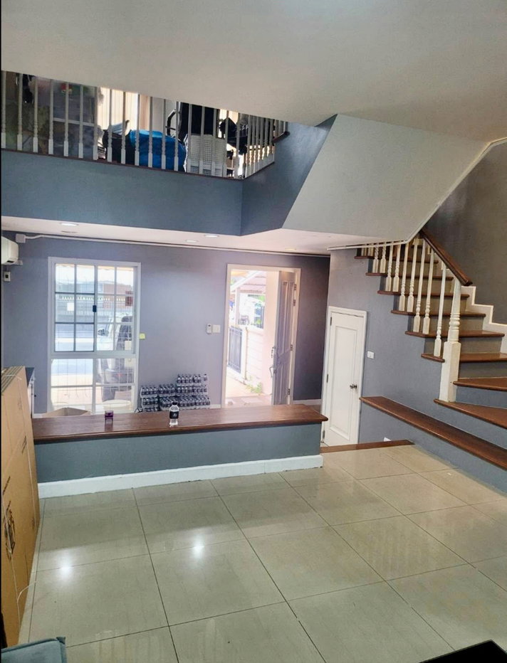 รูป ให้เช่า ทาวน์โฮม 3 ชั้น Plus City Park Rama 9 – Huamak พร้อมอยู่ เปิดเป็น Home Office ได้ ใกล้ The Nine และ ABAC เดินทางสะดวกทุกเส้นทาง - รูปที่ 3/10