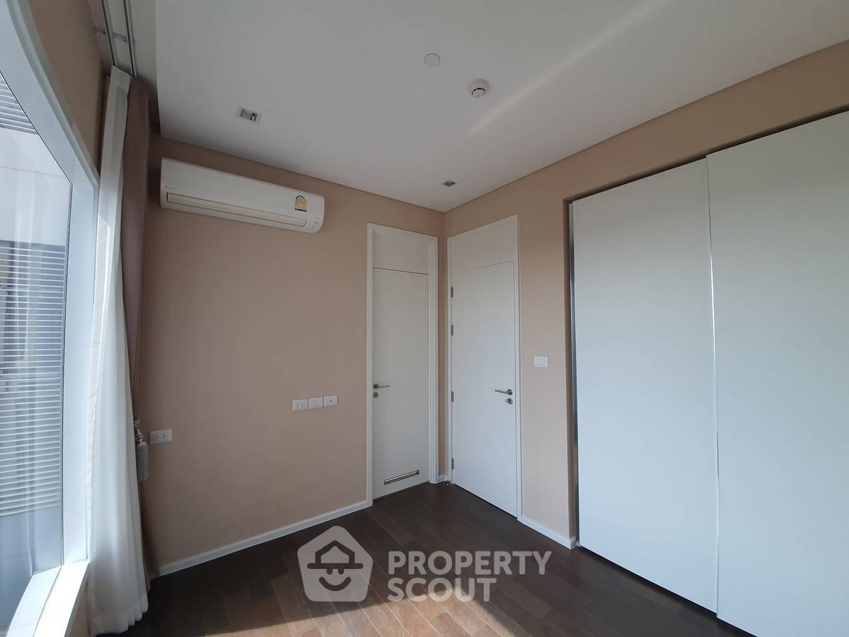 picture 2-BR Condo at The Saint Residences near MRT Phahon Yothin (ID 3013741) - 9/17