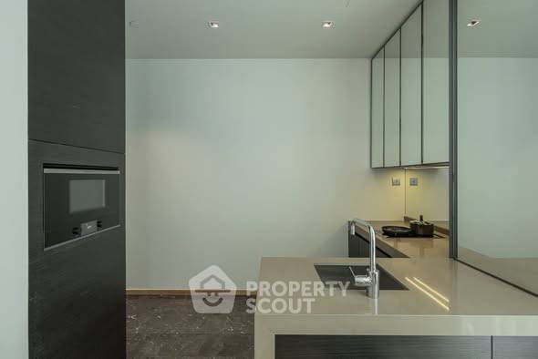 picture 1-BR Condo at 28 Chidlom near BTS Chit Lom (ID 2554153) - 3/10