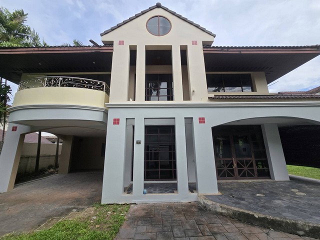 รูป ให้เช่าบ้านเดี่ยว2ชั้น 150ตรว. อยู่ถ.พัฒนาการ69 ใกล้ซีคอนสแควร์ พาราไดซ์พาร์ค - รูปที่ 1/8