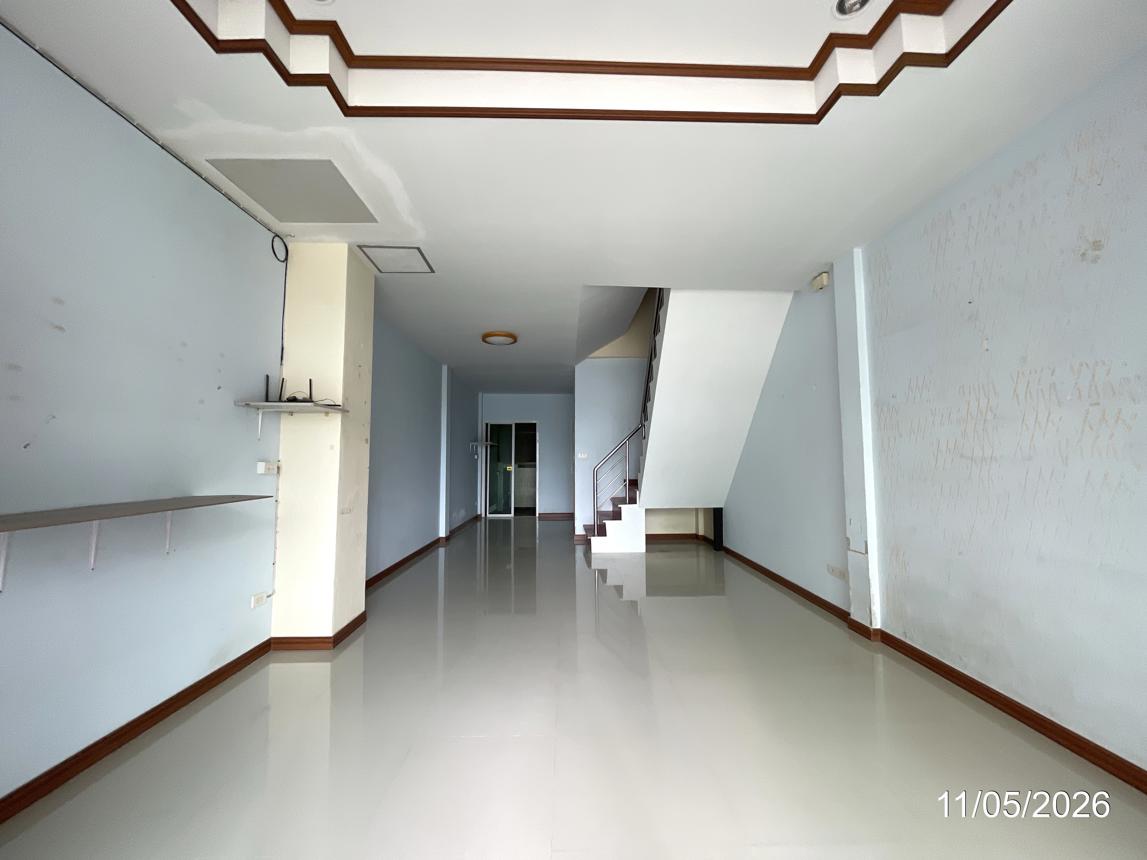 picture TOWN HOUSE 17 Sq.w. Khlong Sam Wa Bangkok for 2M - 12/24