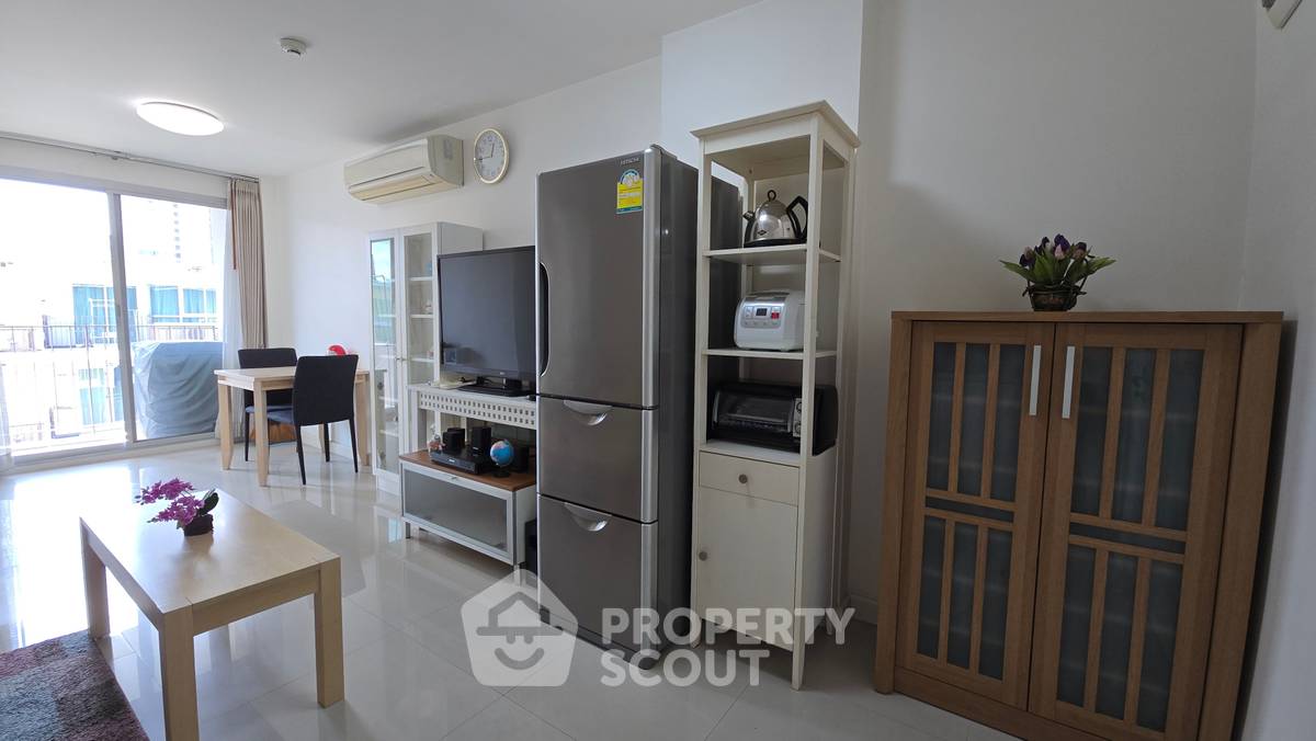 รูป คอนโด 1-ห้องนอน ที่ เดอะ โคลเวอร์ ทองหล่อ เรสซิเดนซ์ ใกล้ BTS ทองหล่อ (ID 893322) - รูปที่ 2/19