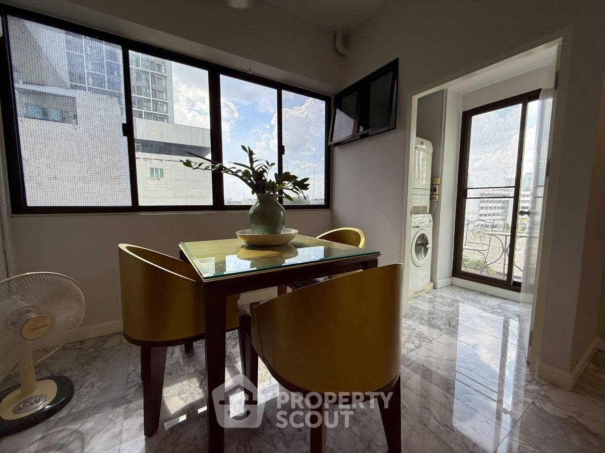 picture 3-BR Condo at Benjasri Condominium near BTS Phaya Thai (ID 2590963) - 14/17