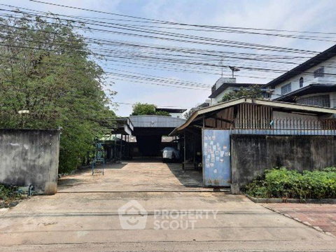 1,528 m² Land for Sale close to Lasalle (ID 3013203)
