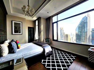 คอนโดให้เช่า : LTHC15758 Luxury Condo for Rent Phrom Phong | The Diplomat 39 | Near BTS Phrom Phong | 180,000 THB 