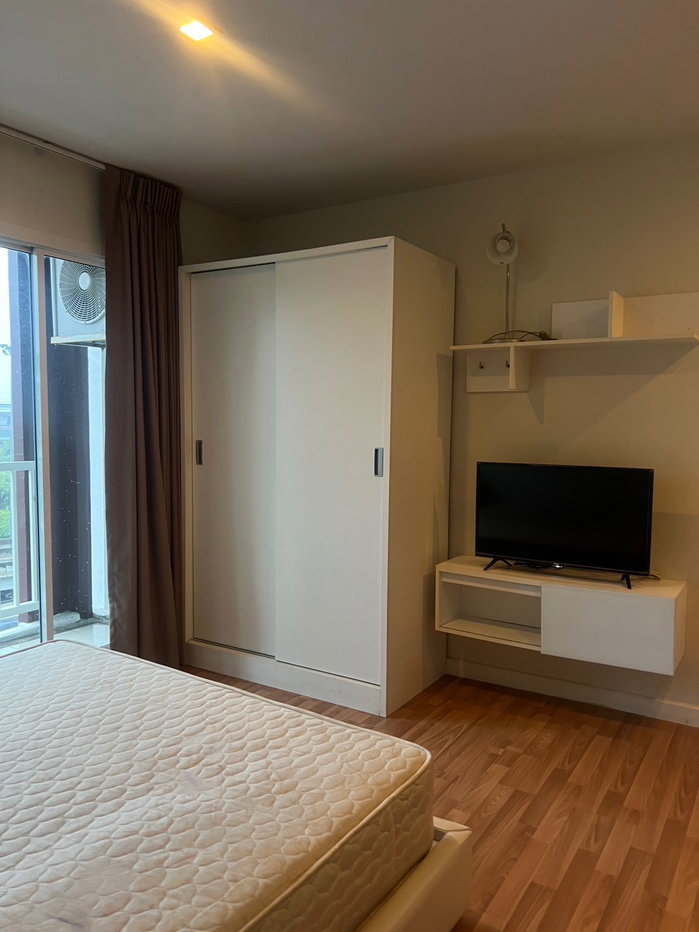 picture We Condo Ekkamai - Raminthra for rent ✨ Fully furnished - 11/12