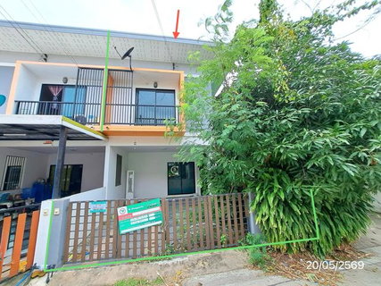 TOWN HOUSE 23.6 Sq.w. Si Racha Chonburi for 1.9M