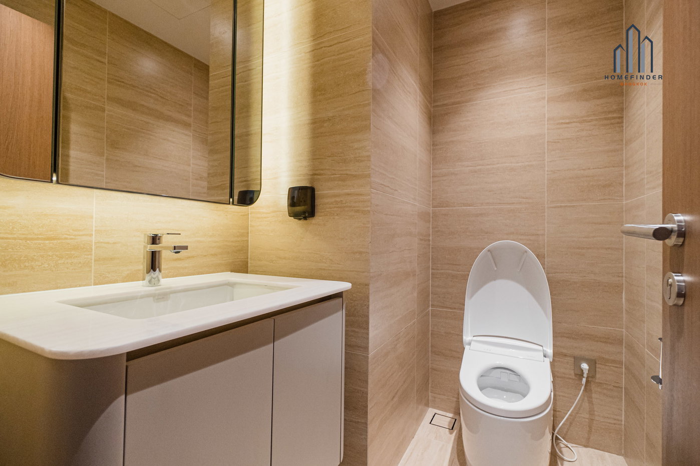 picture via 61 2 bedrooms, for sale - 4/20