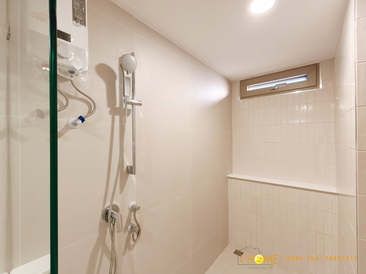 รูป ขายบ้านเดี่ยว 3 ชั้นครึ่ง พร้อมสระขนาดเล็ก ในหมู่บ้านทำเลย่านนิมมานเหมินทร์ ใกล้มหาลัยเชียงใหม่ #C8MG100617 - รูปที่ 15/26