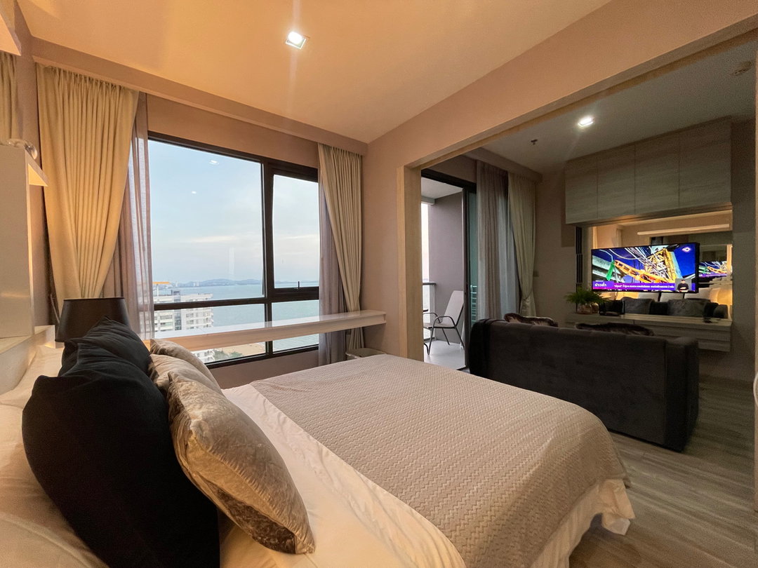 Sale with tenant Good Income SeaView 