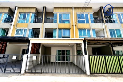 ทาวน์โฮม สวนสยาม : ขายทาวน์โฮม 3ชั้น เบล็สทาวน์ รามอินทรา 127 ใกล้รถไฟฟ้าสายสีชมพู,ทางด่วนวงแหวนรอบนอก
