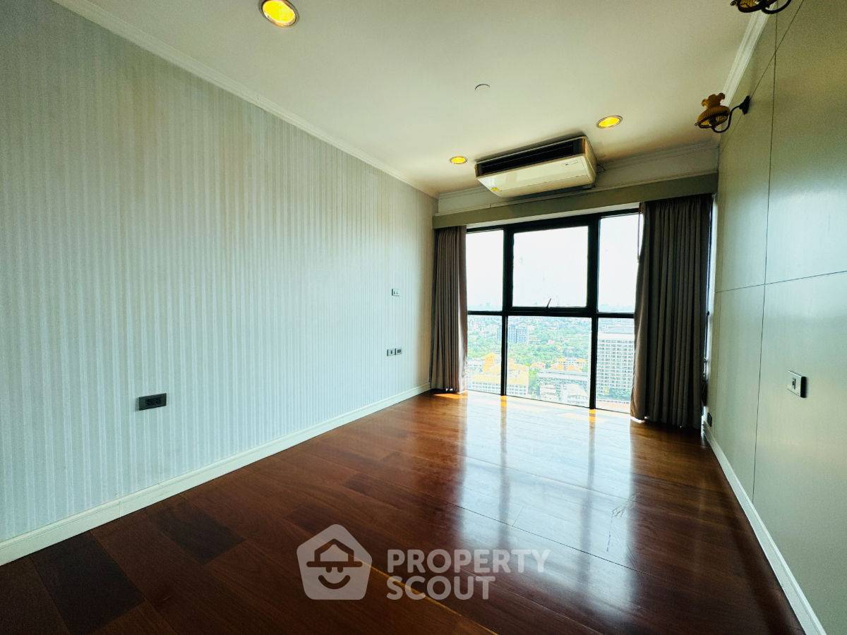 รูป คอนโด 2-ห้องนอน ที่ สาธร การ์เด้นส์ ใกล้ MRT สีลม (ID 2626696) - รูปที่ 9/18