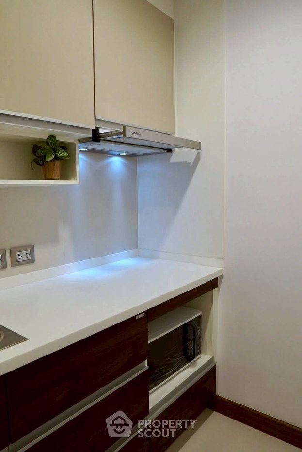 picture 1-BR Condo at Supalai Oriental Sukhumvit 39 near MRT Phetchaburi (ID 2933120) - 10/18