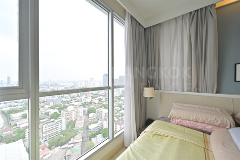Life@Ladprao 18 Unit Priced Below Market near MRT Lat Phrao Station
