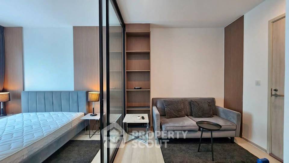 picture 1-BR Condo at Life Asoke near ARL Makkasan (ID 3010106) - 1/43
