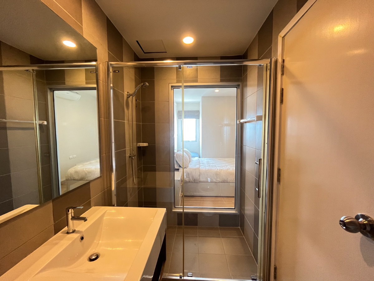 รูป 2606-RPP042 🌟โมทีฟ คอนโด สาทร - วงเวียนใหญ่ ห้องสวย วิวสูง พร้อมอยู่! ใกล้ BTS มี Shuttle Bus รับส่ง🚆 - รูปที่ 13/15