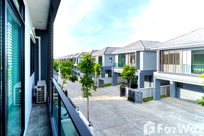 Houses for sale Bangkok : 4 Bedroom House for sale at Park View Liap Wari 21  5764101