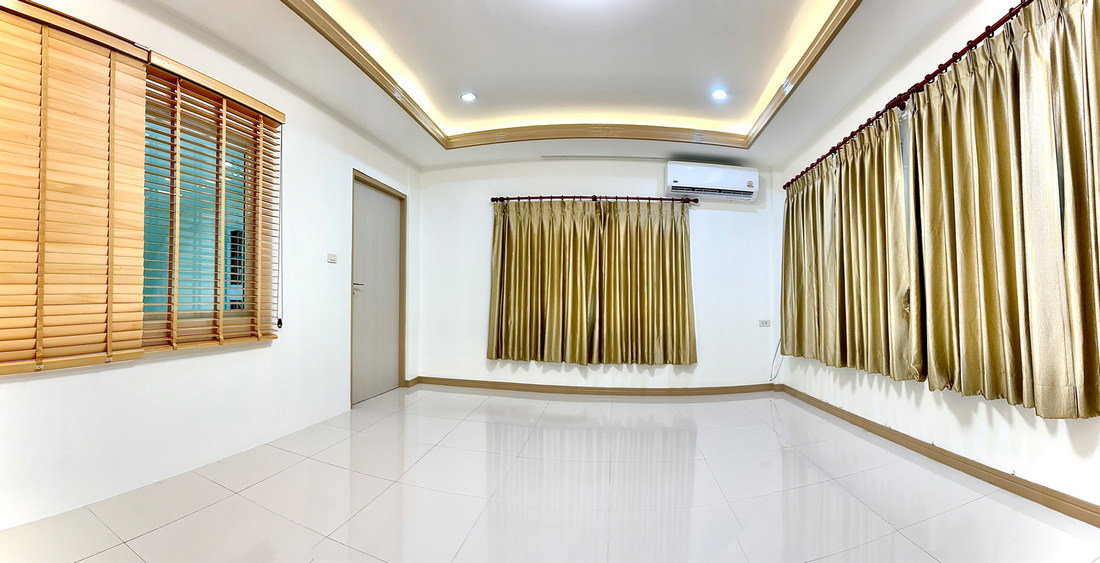 รูป Call : 091-779-2579 หมู่บ้านรังสิยา อุดมสุข 58 ให้เช่าบ้านเดี่ยวรีโนเวทใหม่ 70 ตารางวา 4 นอน 4 น้ำ ตกแต่งครบ ใกล้รถไฟฟ้าสีเหลือง ศรีอุดม - รูปที่ 4/13