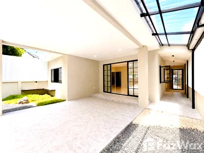 Houses for sale Muang Phuket Phuket : 3 Bedroom House for sale at Sri Suchart Grand View 3 6478498