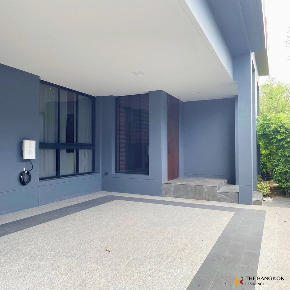 รูป บ้านให้เช่า 🏡 Bugaan Krungthep Kreetha บ้านเดี่ยวหรู 3 ชั้น 💎 พร้อมลิฟท์ วิวสระว่ายน้ำ บ้านหัวมุม ทำเลศักยภาพกรุงเทพกรีฑา  - รูปที่ 22/22