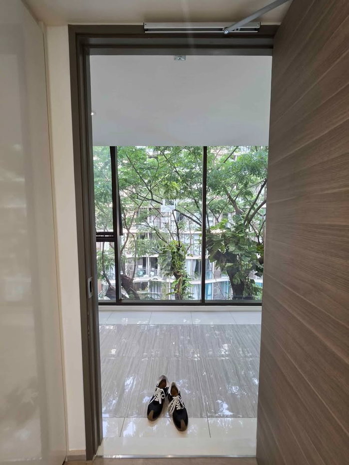 picture Condo for RENT : Fynn Asoke Sukhumvit 10 𝐒𝐢𝐳𝐞 : 35 sqm. 𝐓𝐲𝐩𝐞 : 1 Bedroom /1 Bathroom 𝐅𝐥𝐨𝐨𝐫 : 4th ✅Fully furnished - 14/14