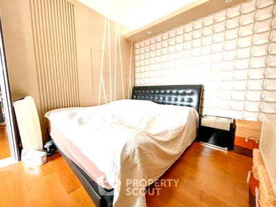 ขายคอนโด : คอนโด 2 ห้องนอน ราคาเหมาะสม ที่ Hive Taksin ห่าง BTS วงเวียนใหญ่ 100 ม. (ID 2570204)