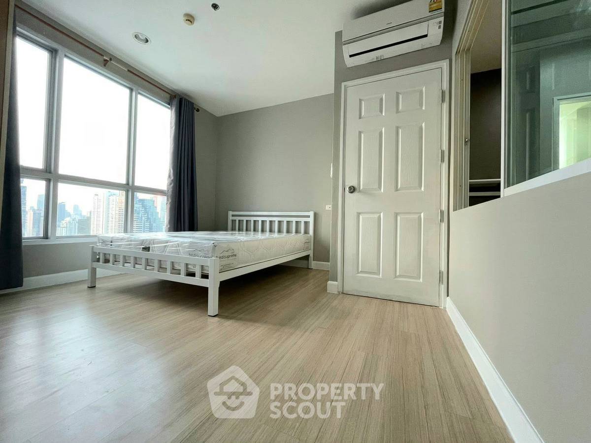 รูป คอนโด 1-ห้องนอน ที่ ไลฟ์ แอท สาทร 10 ใกล้ BTS เซนต์หลุยส์ (ID 3010768) - รูปที่ 3/5