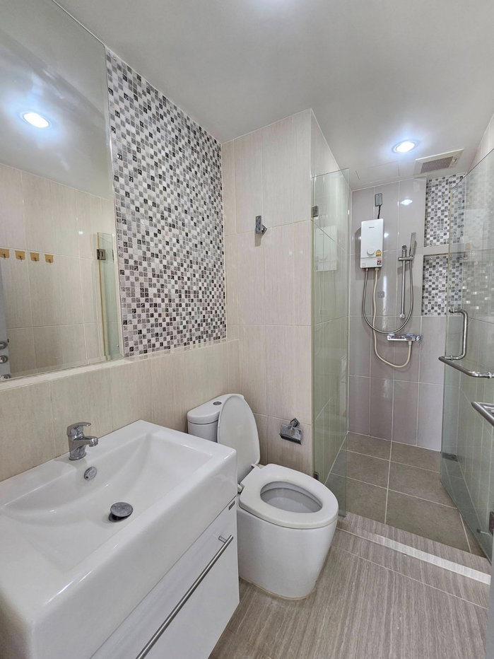 picture 🔥 Condo for Rent Life Ratchadapisek | Near MRT Huai Khwang - 6/10