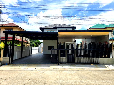 บ้านเดี่ยว กรุงเทพมหานคร : บ้านเดี่ยว 2 ชั้น ซ.นิมิตใหม่ 40 กว้างมาก มีห้องชั้นล่าง2ห้อง ชั้นบนมีเทอเรสวิวทุ่งนา