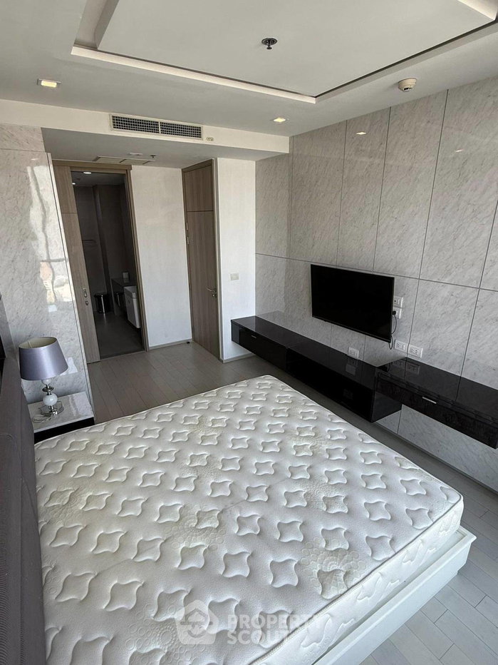 picture 1-BR Condo at Noble Ploenchit near BTS Phloen Chit (ID 3011711) - 4/8