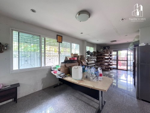 รูป บ้านเดี่ยวหลังใหญ่ 83.4 ตร.ว. มบ.ดิเอมเมอรัลด์ การ์เด้น 1 ราชพฤกษ์-บางบัวทอง ติดถนนเมน จอดรถ 4 คัน ทำเลดีที่สุดในโครงการ  - รูปที่ 8/10